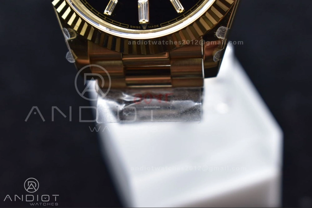 Breathable DayDate 40 YG GMF Plated 904L Steel Black Dial Crystal Markers On President Bracelet A2836 V 721