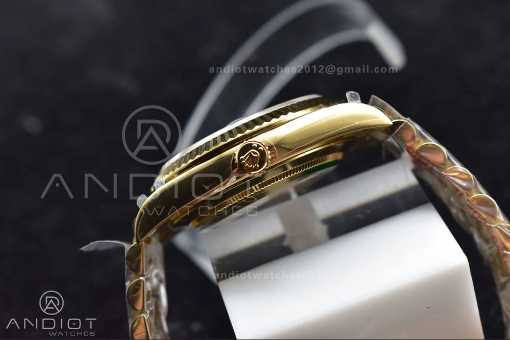 Breathable DayDate 40 YG GMF Plated 904L Steel Black Dial Crystal Markers On President Bracelet A2836 V 721