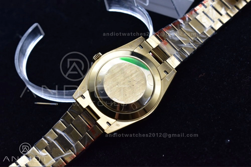 Breathable DayDate 40 YG GMF Plated 904L Steel Black Dial Crystal Markers On President Bracelet A2836 V 721