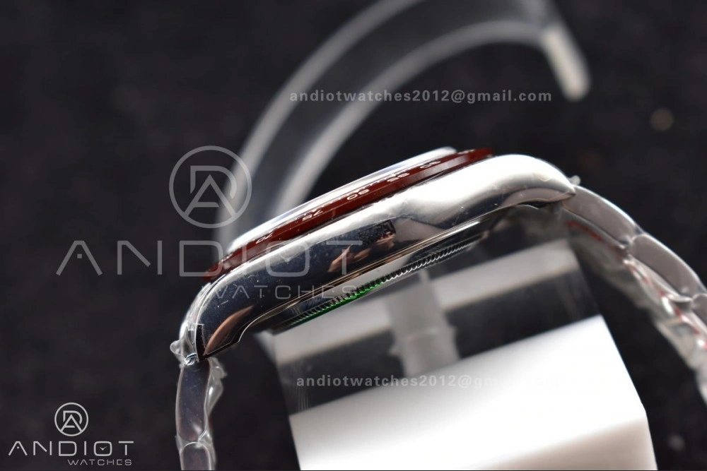 ZipUp Daytona 116506 QF 1:1 Best Edition Ice Blue Dial Crystal Markers on SS Bracelet SH4130 V3 (Gain Weight) 398