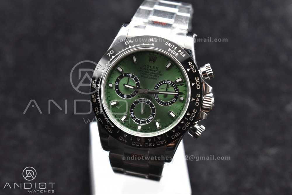 Sophisticated Daytona IPK 1:1 Best Edition 904L SS Case and Bracelet Green Dial Black Ceramic Bezel SA 817