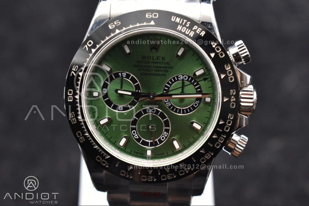Sophisticated Daytona IPK 1:1 Best Edition 904L SS Case and Bracelet Green Dial Black Ceramic Bezel SA 817