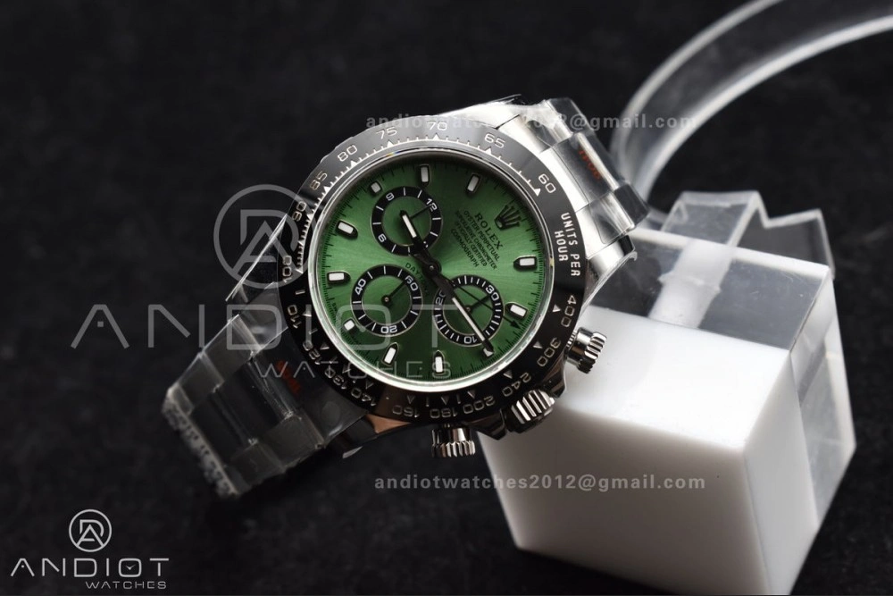 Sophisticated Daytona IPK 1:1 Best Edition 904L SS Case and Bracelet Green Dial Black Ceramic Bezel SA 817