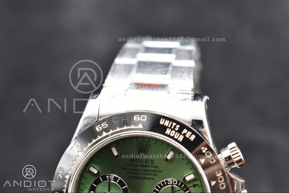 Sophisticated Daytona IPK 1:1 Best Edition 904L SS Case and Bracelet Green Dial Black Ceramic Bezel SA 817