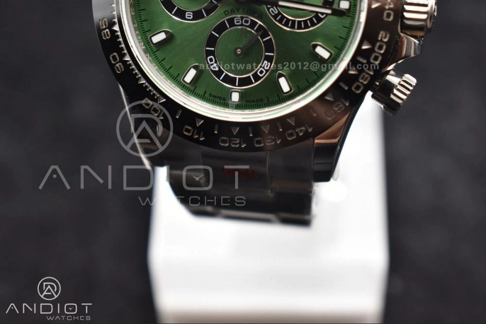 Sophisticated Daytona IPK 1:1 Best Edition 904L SS Case and Bracelet Green Dial Black Ceramic Bezel SA 817