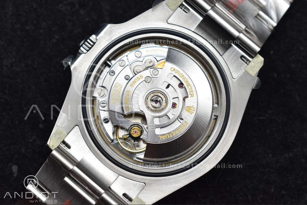 ComfortFit Explorer II 42mm 226570 904L SS Clean 1:1 Best Edition White Dial on Bracelet DD3285 CHS 845