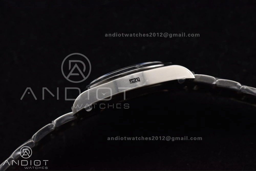 WellDesigned Explorer II 42mm 226570 Black 904L SS GMF 1:1 Best Edition Black Dial on Bracelet VR3285 CHS 847