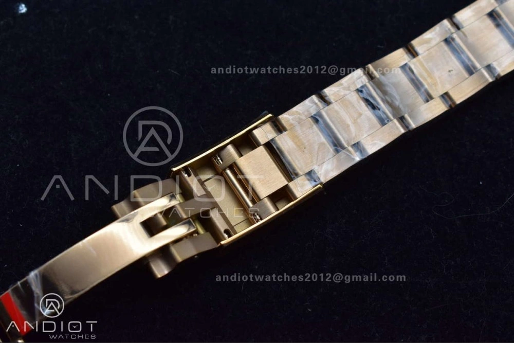 WellDesigned GMT Master II 126715 CHNR Gain Weight Gold Factory 1:1 Best Edition Black Dial on RG Bracelet VR3285 CHS 860