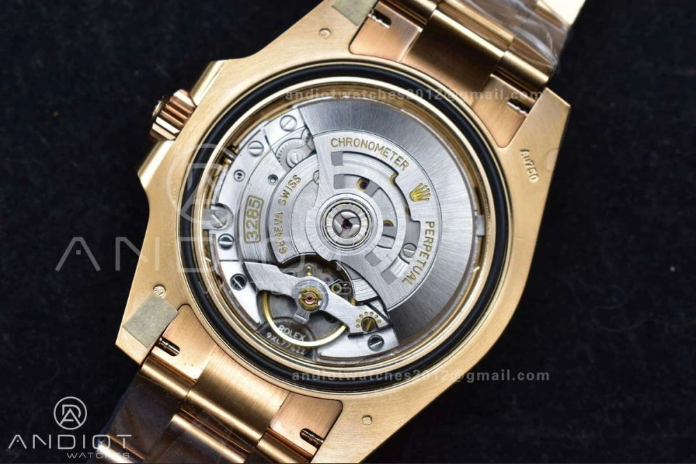 WellDesigned GMT Master II 126715 CHNR Gain Weight Gold Factory 1:1 Best Edition Black Dial on RG Bracelet VR3285 CHS 860