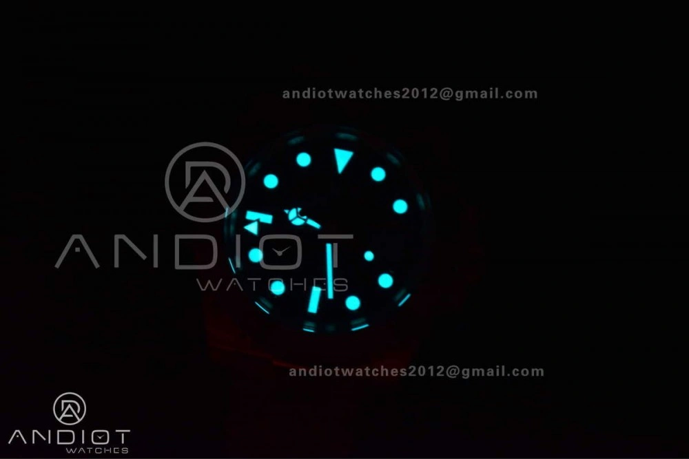 WellDesigned GMT Master II 126715 CHNR Gain Weight Gold Factory 1:1 Best Edition Black Dial on RG Bracelet VR3285 CHS 860
