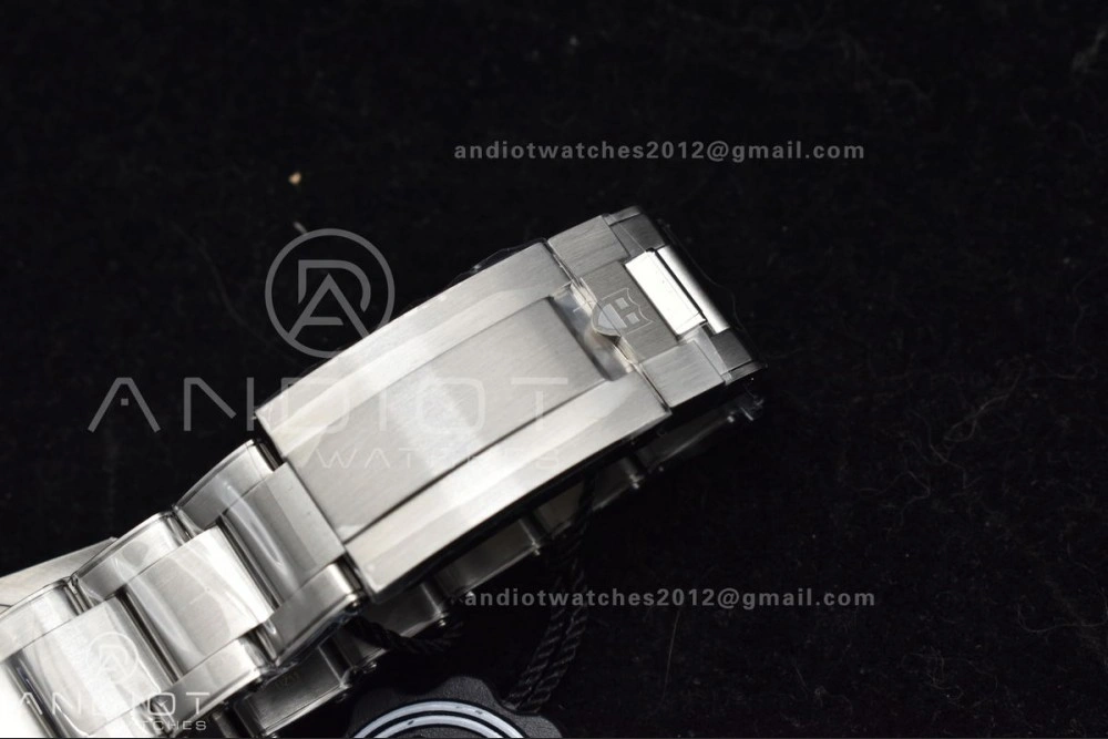 Heritage Black Bay 37mm SS ZF 1:1 Best Edition Black Dial on SS Bracelet A ModernLook 895