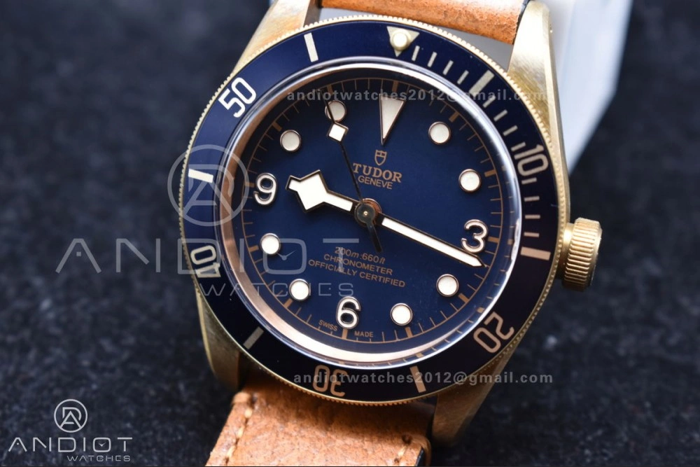 EasyCare Heritage Black Bay Bronze Blue XF 1:1 Best Edition on Aged Brown Leather Strap A2824 V3 (Free Nato Strap) 892