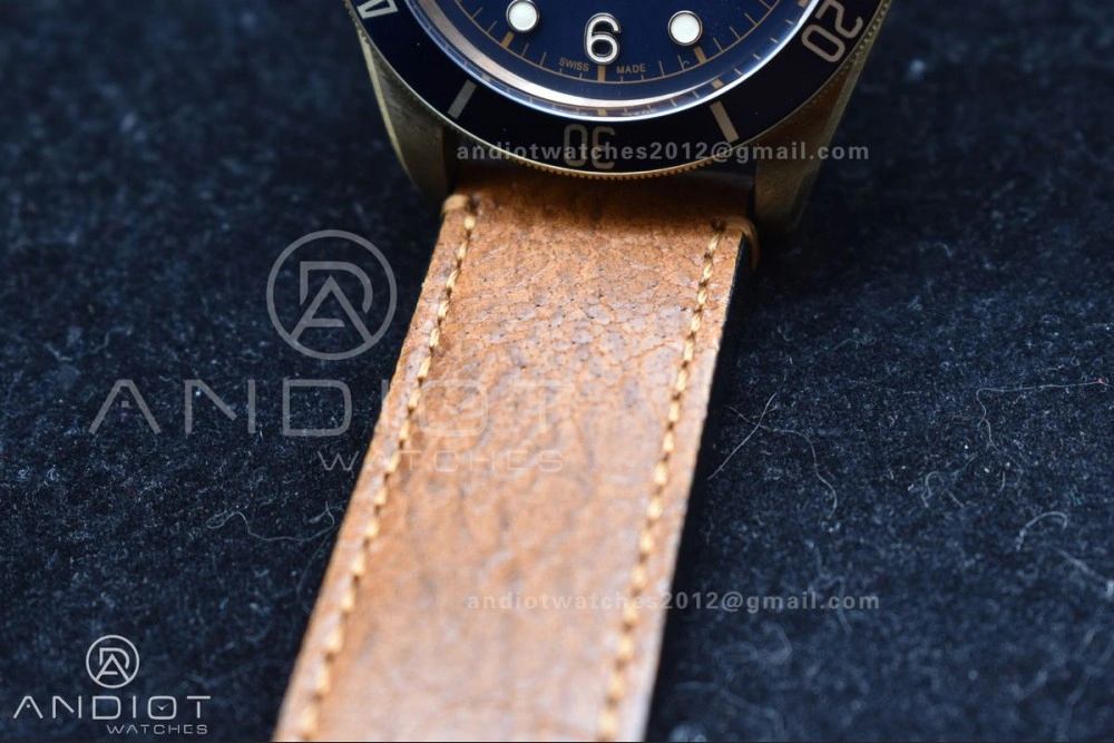 EasyCare Heritage Black Bay Bronze Blue XF 1:1 Best Edition on Aged Brown Leather Strap A2824 V3 (Free Nato Strap) 892
