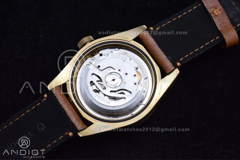 EasyCare Heritage Black Bay Bronze Blue XF 1:1 Best Edition on Aged Brown Leather Strap A2824 V3 (Free Nato Strap) 892