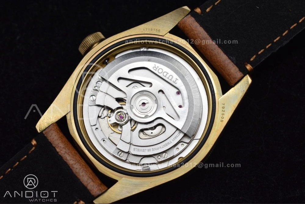 EasyCare Heritage Black Bay Bronze Blue XF 1:1 Best Edition on Aged Brown Leather Strap A2824 V3 (Free Nato Strap) 892