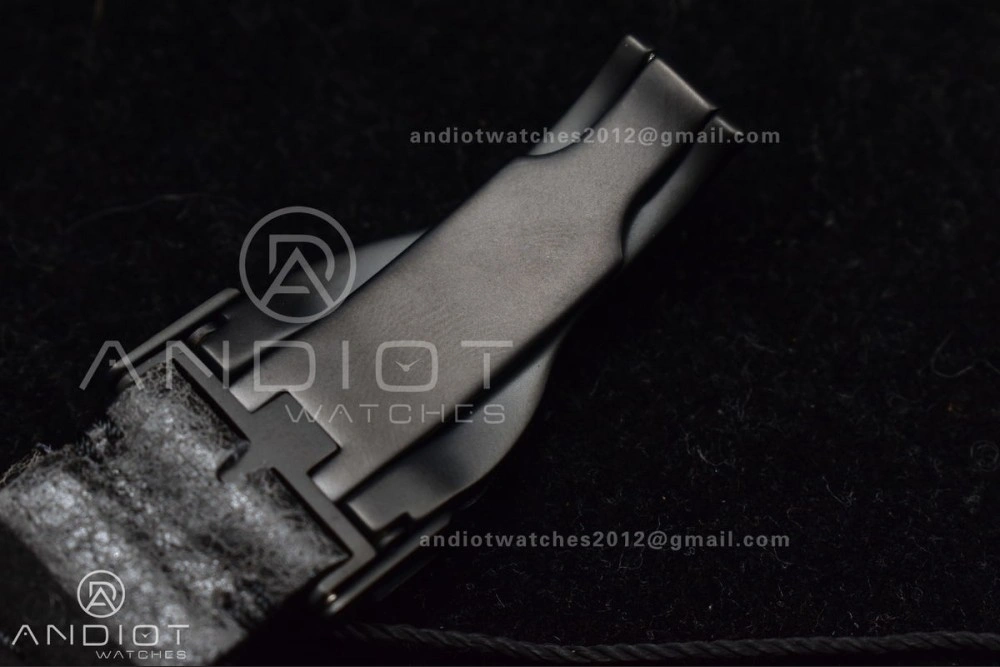 Heritage Black Bay Dark DLC ZF 1:1 Best Edition Black Bezel on Distressed Leather Strap A2824 V ComfortFit 425