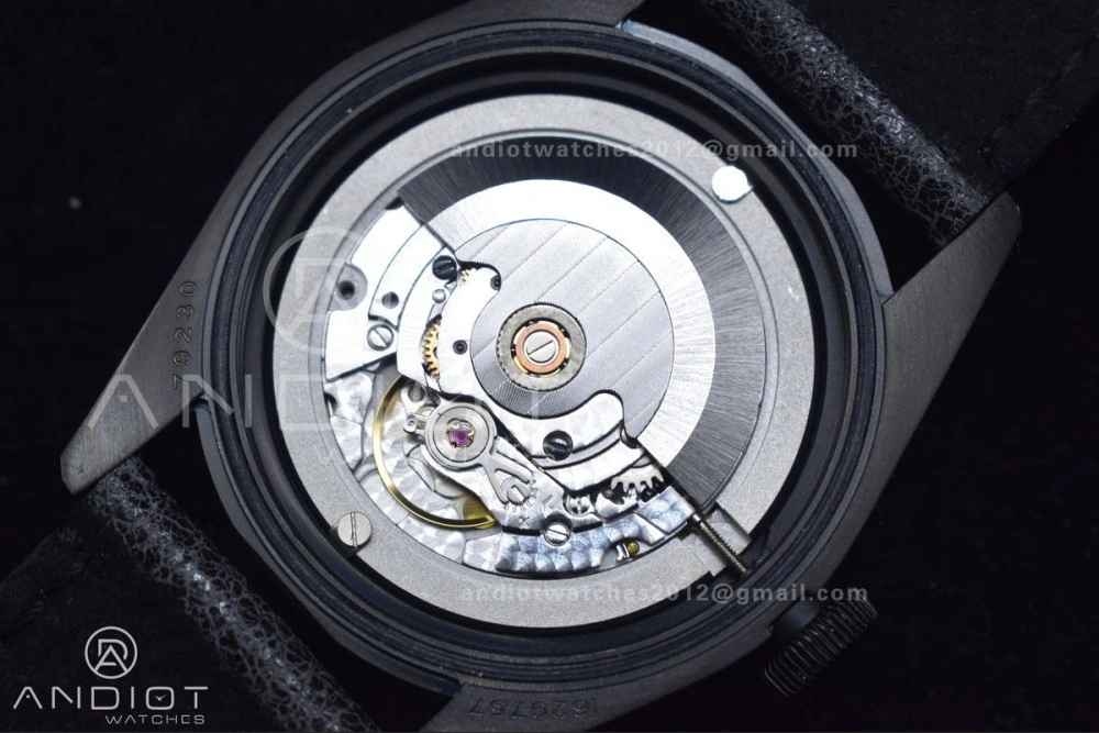 Heritage Black Bay Dark DLC ZF 1:1 Best Edition Black Bezel on Distressed Leather Strap A2824 V ComfortFit 425