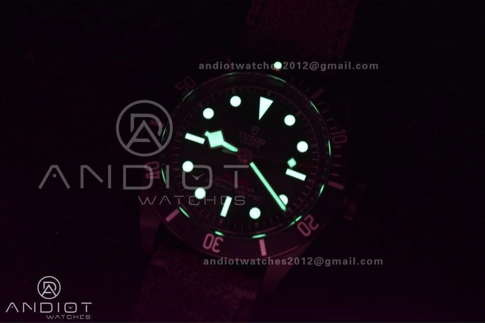 Heritage Black Bay Dark DLC ZF 1:1 Best Edition Black Bezel on Distressed Leather Strap A2824 V ComfortFit 425