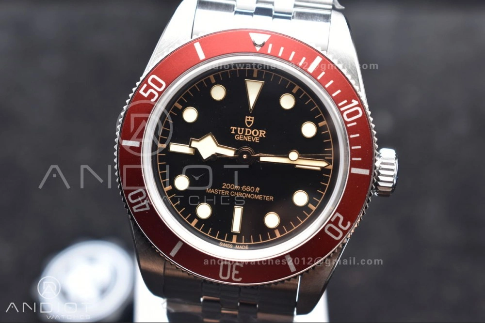 Breathable Heritage Black Bay Red Bezel ZF 1:1 Best Edition on SS Jubilee Bracelet A 1274