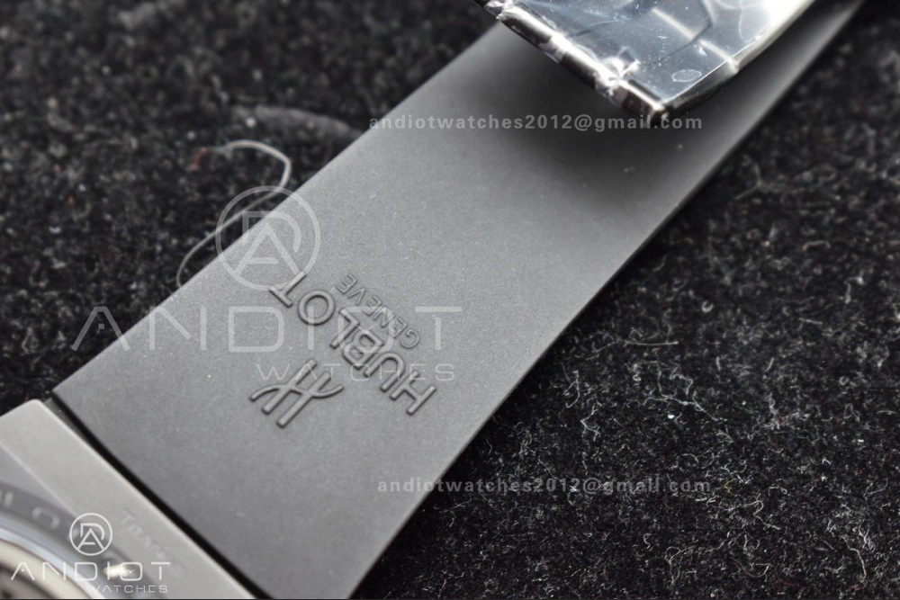 Hublot Big Bang Unico Titanium ZF 1:1 Best Edition Black Skeleton Dial On Black Rubber Strap A Modern 267