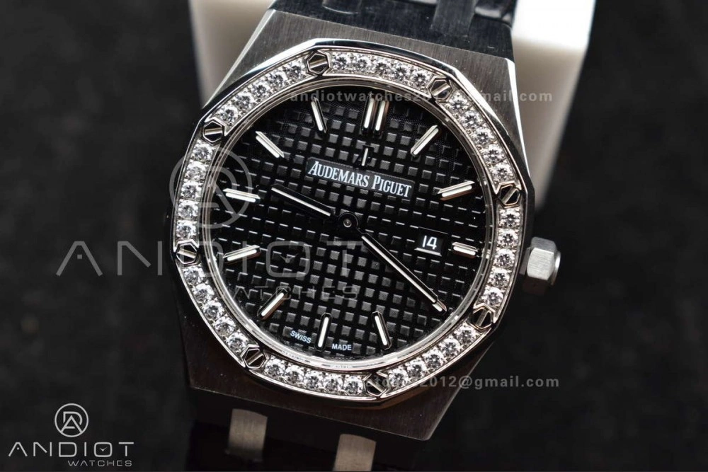 FastDry Lady Royal Oak 33mm 67651 SS Diamond Bezel V7F 1:1 Black Textured Dial On Stainless Strap Ronda Quartz 120