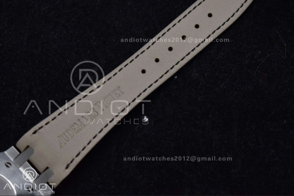 FastDry Lady Royal Oak 33mm 67651 SS Diamond Bezel V7F 1:1 Black Textured Dial On Stainless Strap Ronda Quartz 120