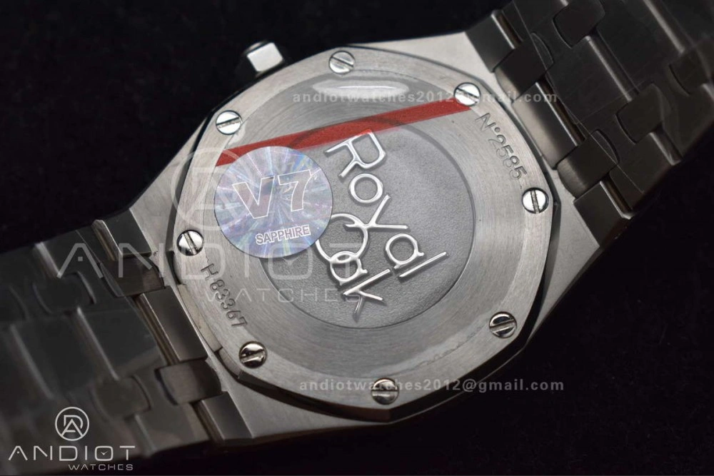 Neat Lady Royal Oak 33mm 67651 SS Diamond Bezel V7F 1:1 Blue Textured Dial on SS Bracelet Ronda Quartz to AP Cal. 116