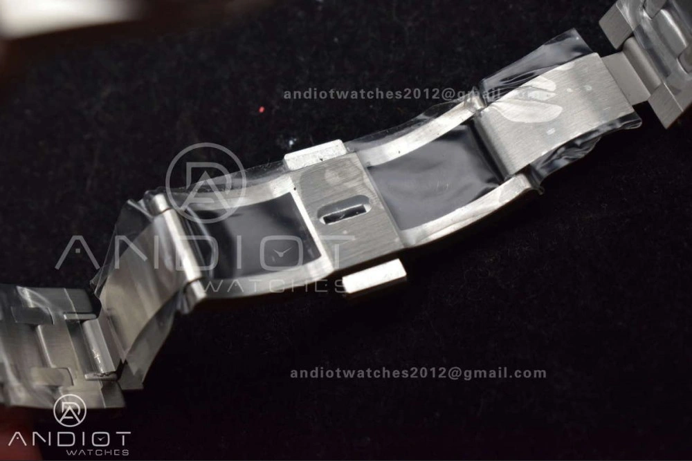 Lady Royal Oak 33mm 67651 SS Diamond Bezel V7F 1:1 White Textured Dial On Stainless Strap Ronda Quartz to AP Cal. Original 110
