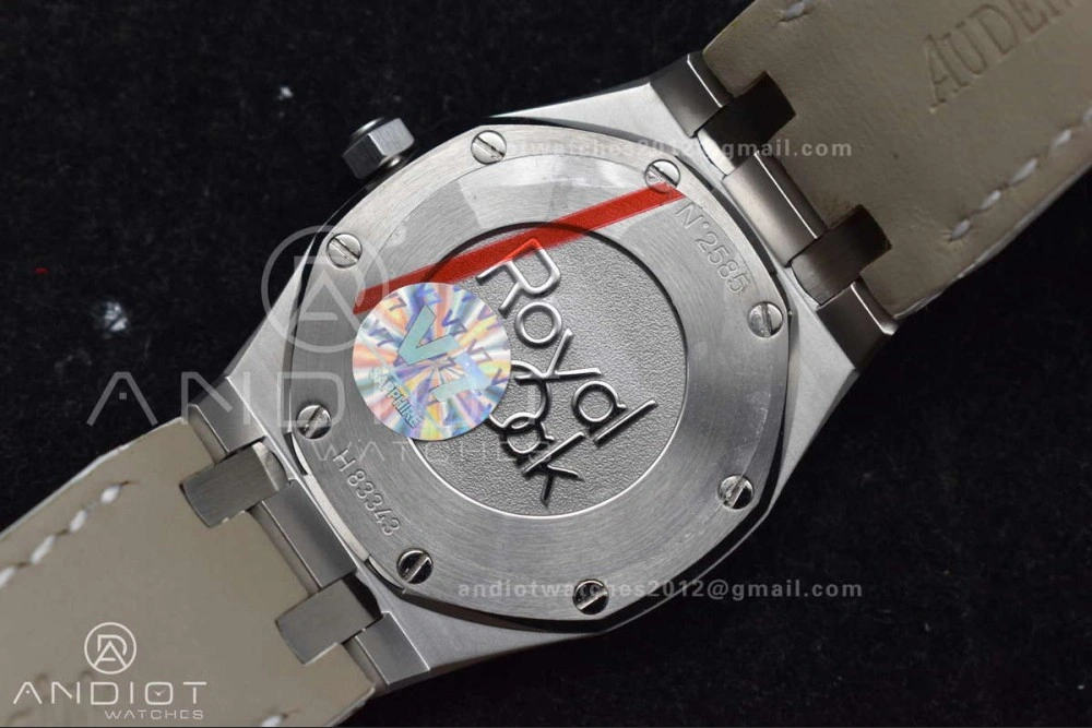 Lady Royal Oak 33mm 67651 SS Diamond Bezel V7F 1:1 White Textured Dial On White Croco Leather Strap Ronda Quartz to AP Cal. Sporty 101