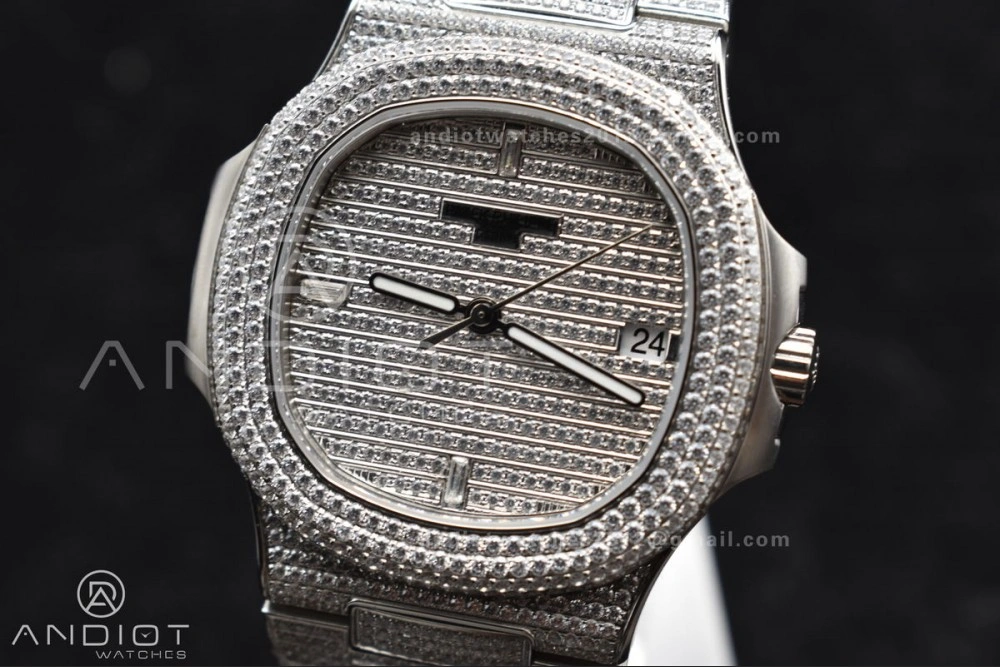 Unisex Nautilus 5711 SS TWF Full Diamonds Bezel & Dial on Diamonds Bracelet A 384