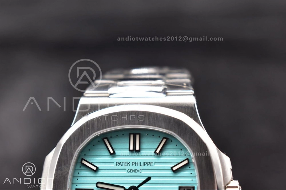 Flexible Nautilus 5711 Tiffany GRF 1:1 Best Edition Tiffany Blue Dial on SS Bracelet 324CS 386