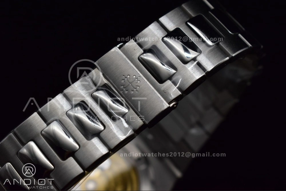 WaterResistant Nautilus 5711 1A 3KF 1:1 Best Edition Green Textured Dial On SS Bracelet A324 Super Clone V 426