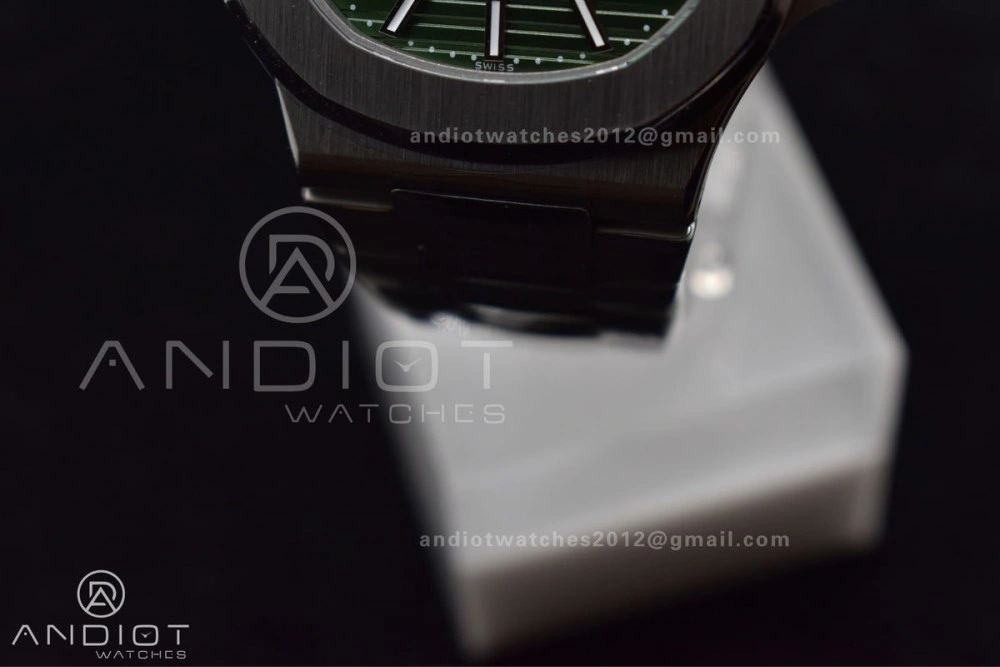 WaterResistant Nautilus 5711 1A 3KF 1:1 Best Edition Green Textured Dial On SS Bracelet A324 Super Clone V 426