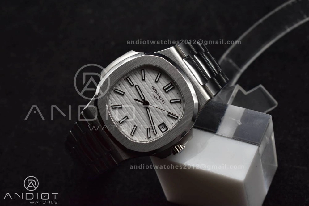 Affordable Nautilus 5711 1A 3KF 1:1 Best Edition White Textured Dial on SS Bracelet A324 Super Clone V 382