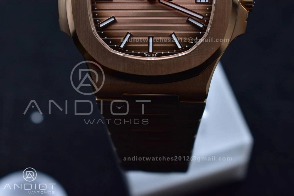 ComfortFit Nautilus 5711 1R RG 3KF 1:1 Best Edition Brown Textured Dial on RG Bracelet A324 Super Clone V 370