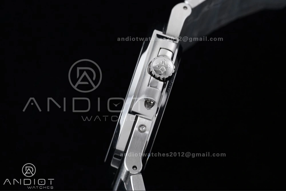 Nautilus 5712 SS PPF 1:1 Best Edition Blue Dial on SS Bracelet PPF240 Super Clone V Chic 365