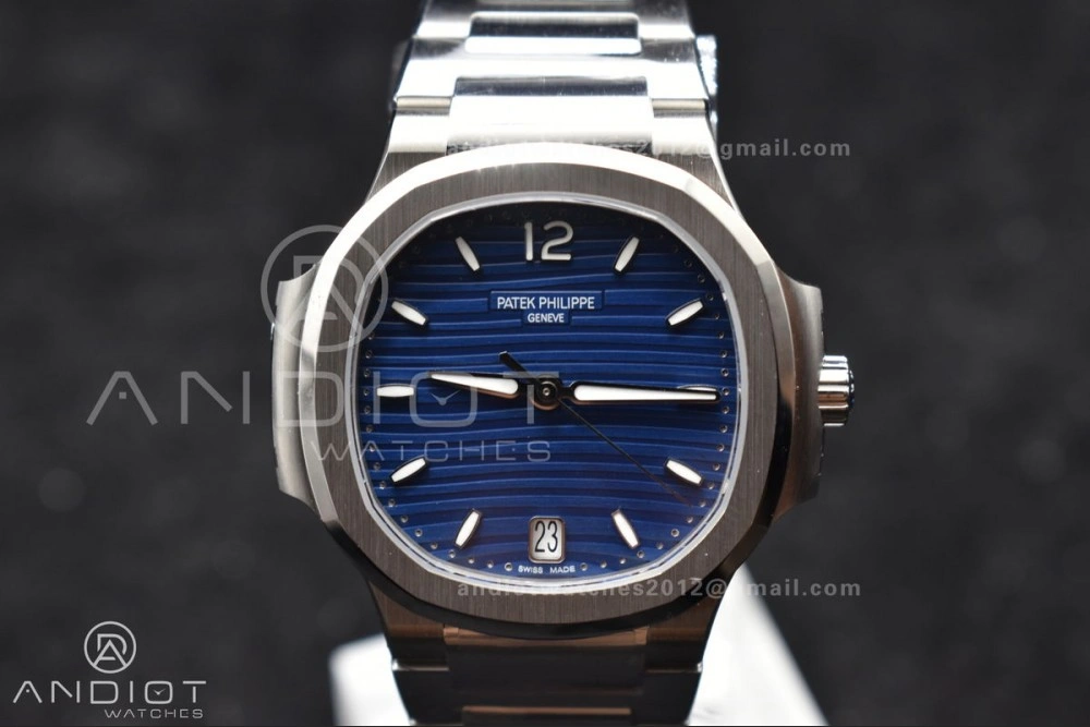 Nautilus 7118 3KF 1:1 Best Edition Blue Textured Dial on SS Bracelet A324 Super Clone V MultiPurpose 362