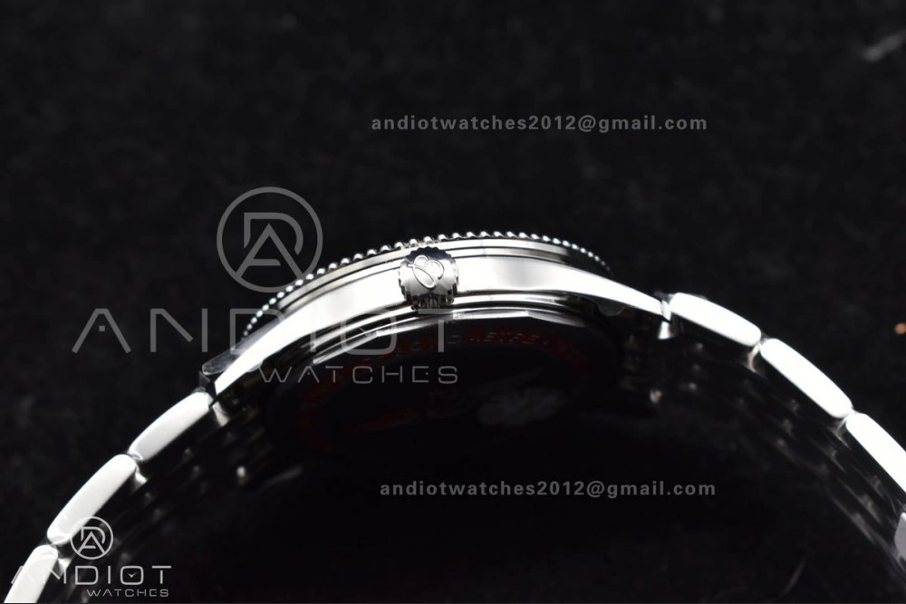 Navitimer 1 SS V7F 1:1 Best Edition RG Bezel White Dial on SS Bracelet A Functional 923
