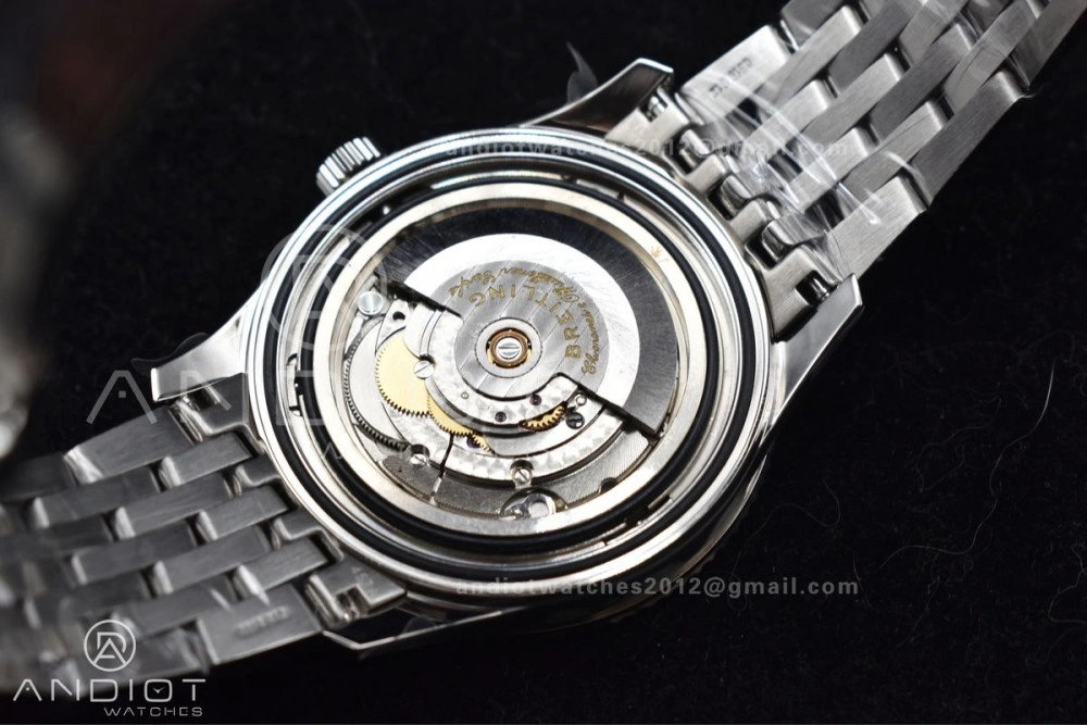 Navitimer 1 SS V7F 1:1 Best Edition RG Bezel White Dial on SS Bracelet A Functional 923