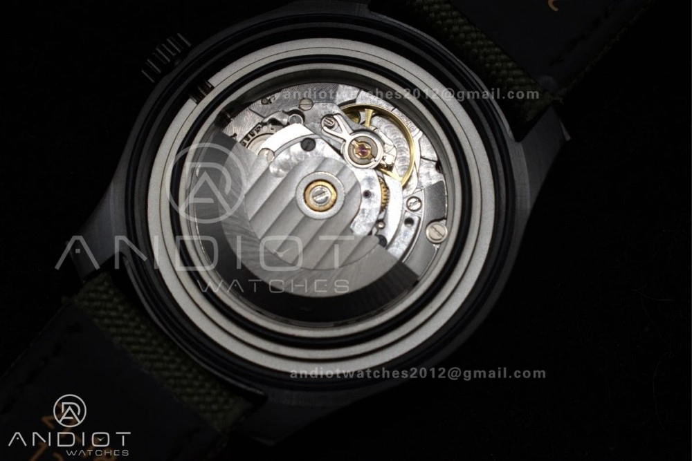 Navitimer 8 Automatic 41mm PVD TF 1:1 Best Edition Green Dial on Green Nylon Strap A Timeless 190