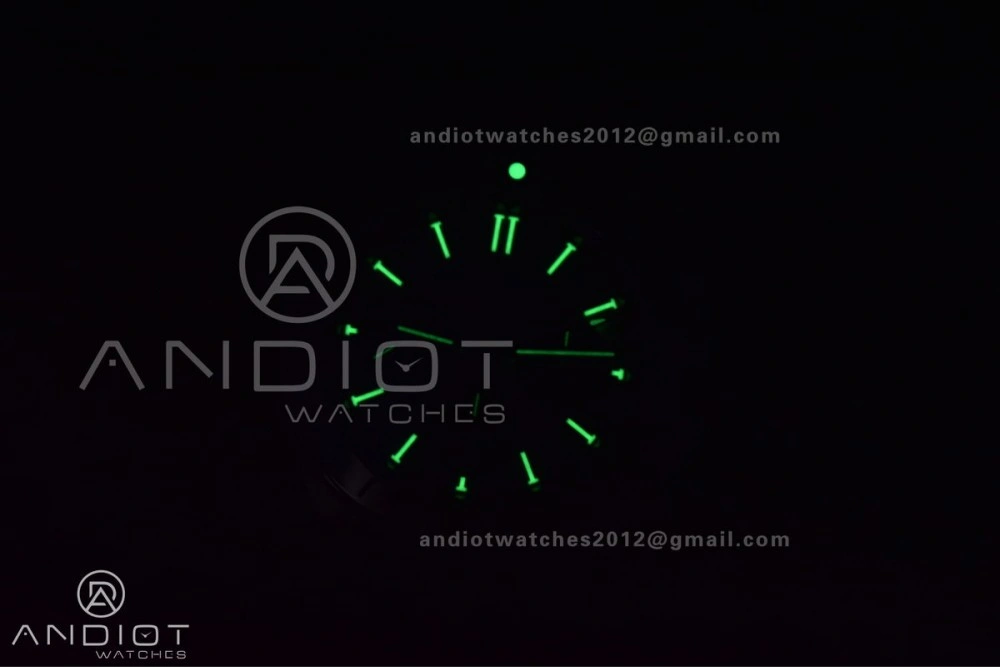 Navitimer B01 Chrono 43mm 1:1 Best Version SS LE L-Green Blk BLS A Breathable 183