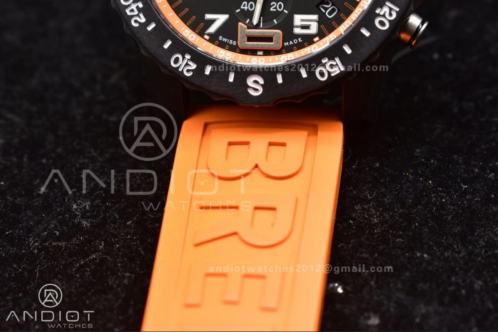 OF Factory Breilting Endurance Pro 44mm EasyCare 186