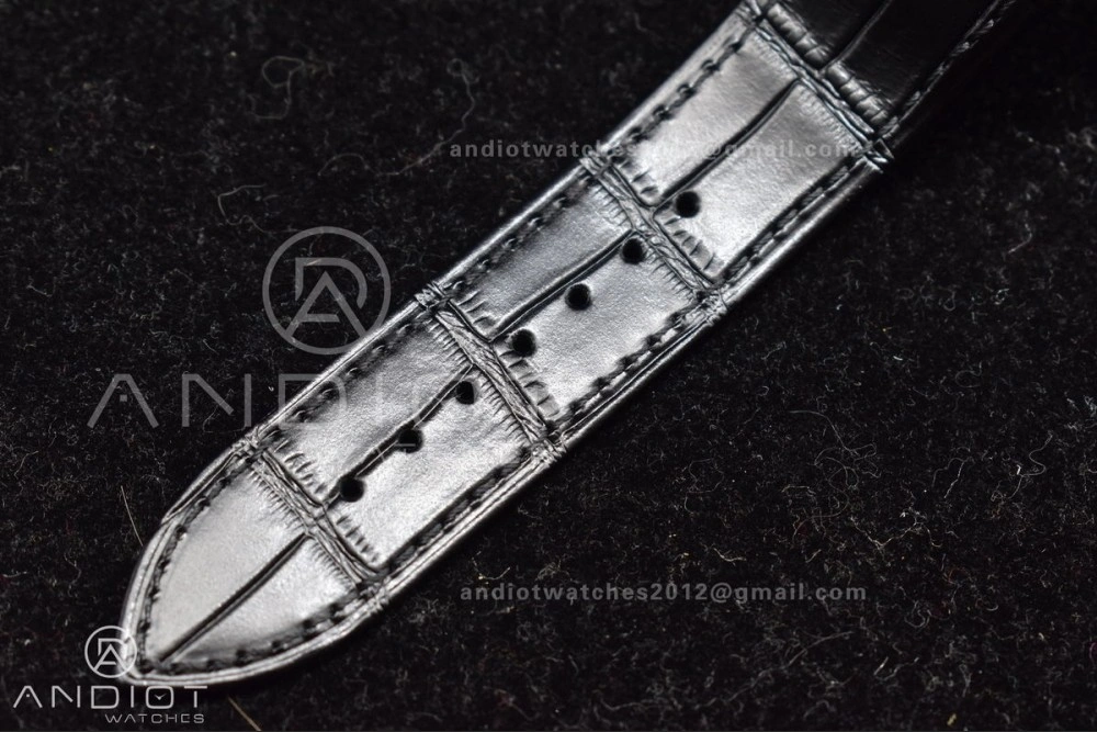 Supportive Overseas SS 8F Maker Black Dial on Black Rubber Strap 1288