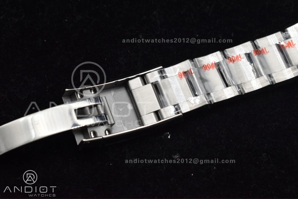 Oyster Perpetual 124300 41mm Clean 1:1 Best Edition 904L Steel Red Dial VR Unisex 938