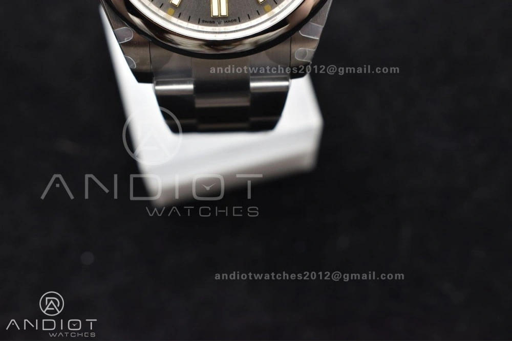 SunProtective Oyster Perpetual 124300 41mm DIWF 1:1 Best Edition 904L Steel Silver Dial A 943