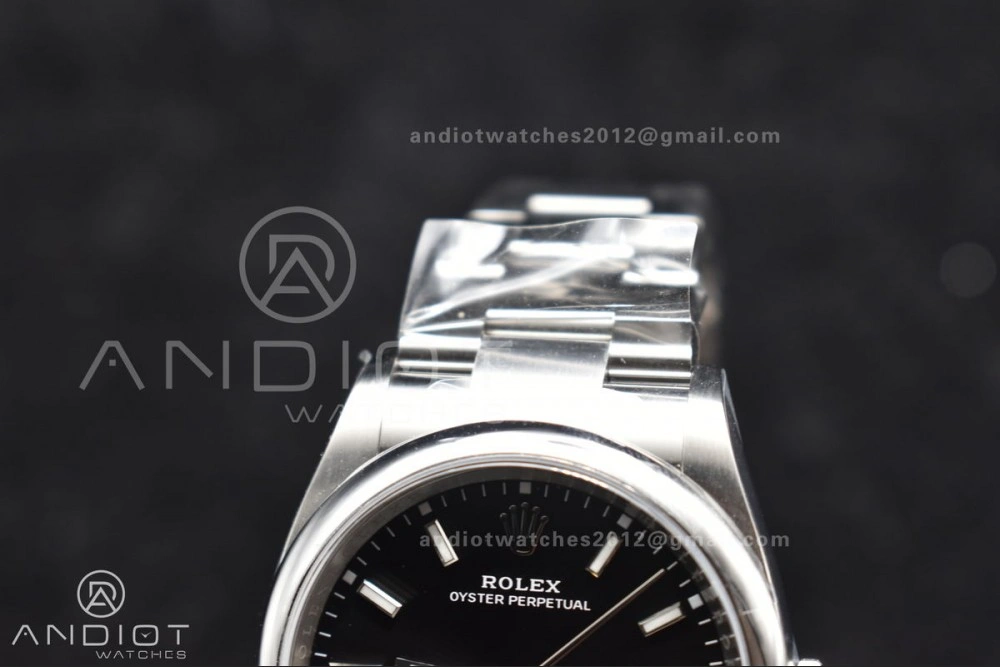 ZipUp Oyster Perpetual 126000 36mm Clean 1:1 Best Edition 904L Steel Silver Black VR 950