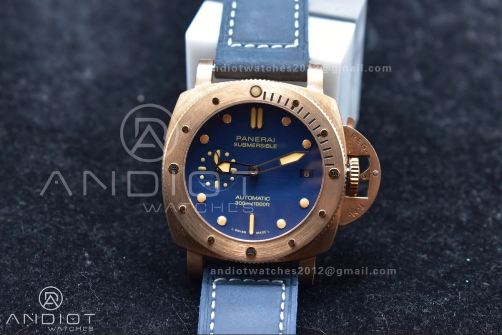 PAM1074 W Bronzo VSF 1:1 Best Edition Blue Dial on Blue Calfskin Strap P.900 Clone Versatile 331
