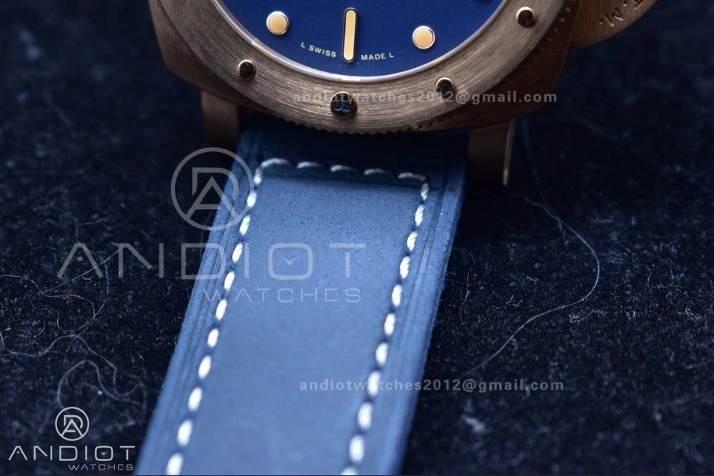 PAM1074 W Bronzo VSF 1:1 Best Edition Blue Dial on Blue Calfskin Strap P.900 Clone Versatile 331