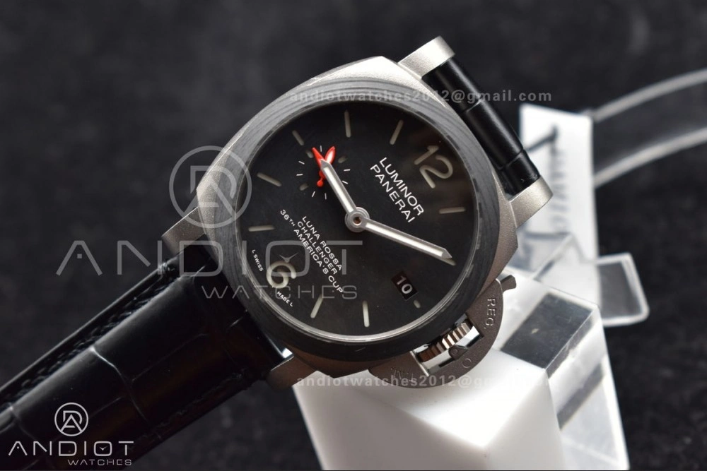 PAM1096 W Luminor GMT 42mm Titanium VSF 1:1 Best Edition Black Dial on Black Leather Strap P.9011 Super Clone UrbanStyle 986