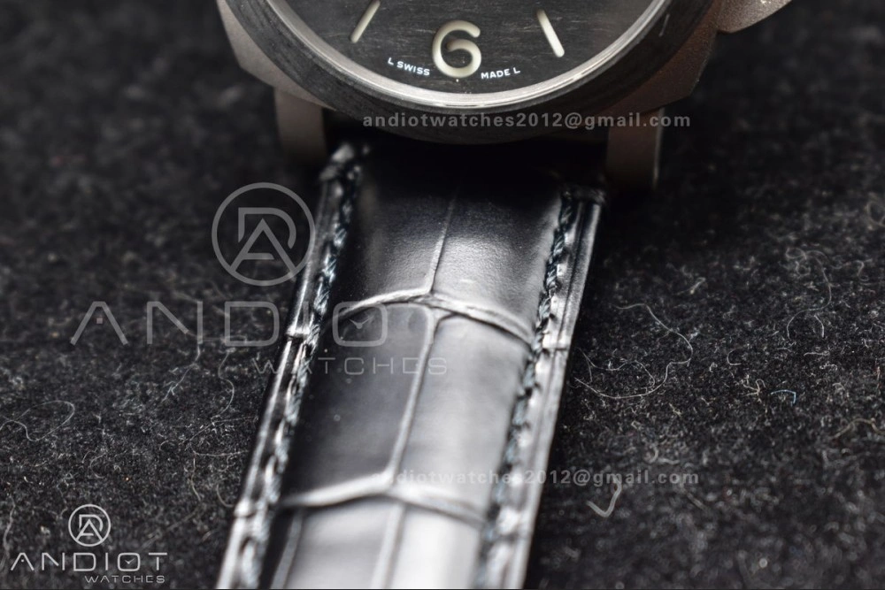 PAM1096 W Luminor GMT 42mm Titanium VSF 1:1 Best Edition Black Dial on Black Leather Strap P.9011 Super Clone UrbanStyle 986